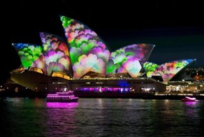 СИДНЕЙ ЯРКИЙ ФЕСТИВАЛЬ (15 ФОТО)