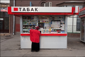 Первый день с законом против курения