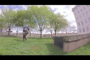 Классный трюк на одноколесном велосипеде