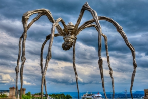 10 самых удивительных статуй со всего мира