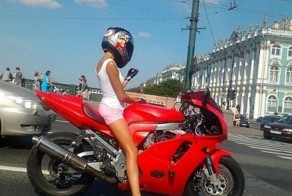 Странные  люди, которых можно встретить в пути