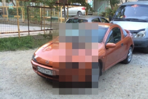 Война за парковочные места во дворе