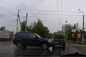 ДТП. Водителю Пежо не повезло..