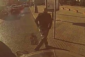 Добрый мотоциклист, НО не помогло.