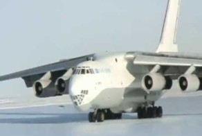 Посадки ИЛ-76 в Арктике на заснеженную и ледовую ВПП.