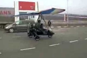 Такого на заправках я еще не видел....