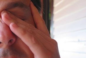 Когда чешется глаз