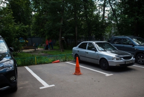 Что делать, есть ваш сосед захватил парковочное место