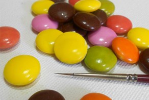 Раскрасил M&M`s