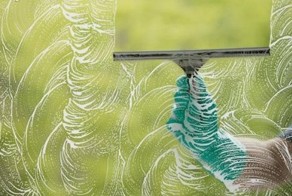 Как правильно ухаживать за пластиковыми окнами?!