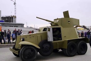 Отреставрированная тяжелая техника ВОВ