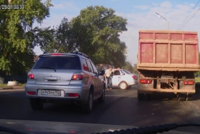 Попал под грузовик