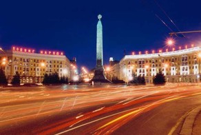 Минск, в поддержку поста про города