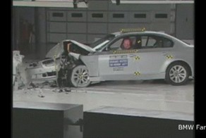 Bmw crash test