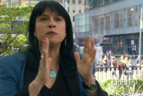 Женщина, способная заговорить любого до смерти