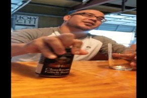 Как используя лоб наполнить стакан