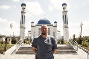 Как держат Оразу