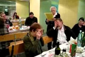 Всем кто знает кто такой ЛЕНИН! Я плакал..это нечто..Просто в МЕМОРИЗ!