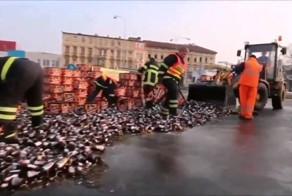 Пивная авария! Любителям пива не смотреть!!!