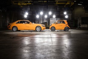 Smart Fortwo против Mercedes-Benz S-Class