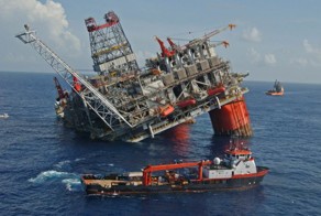 Нефтяная платформа