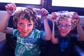 Mom draws epic napkins every day for her kids’ lunches