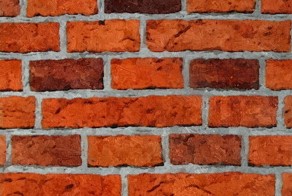 Человек, который переслал по почте 80 тысяч кирпичей