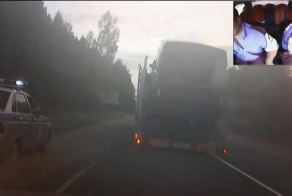 Погоня за пьяным водителем на автовозе