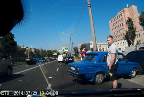 Авария дня 1608. ДТП в Харькове