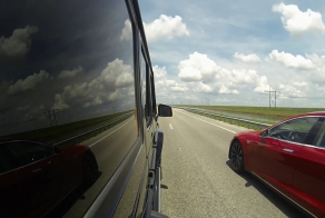 Tesla vs. G-Class