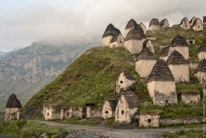 Экскурсия в город 10 000 мертвецов