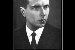 Сало уронили!
