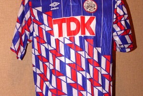 Нелепый футбол...