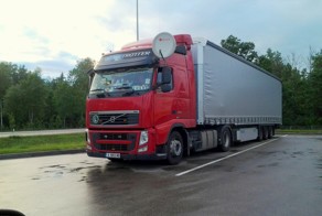 Фура со спутниковым тв!!!