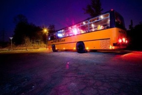 Необычный автобус для вечеринок Party Bus (8 фото)