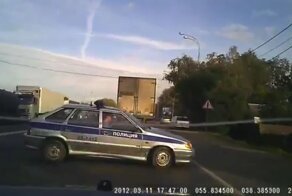 Общение с ГИБДД часть 435 (фото+видео)