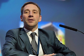 Замминистра эконом.развития уволили за  извинения перед народом