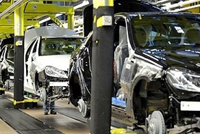 Следующими санкциями российские власти защитят от Запада автопром