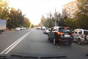Уехал с места аварии