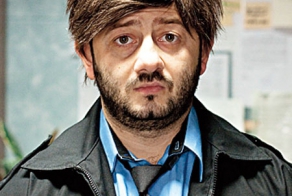 С сумкой в магазин? Не, не пущу...