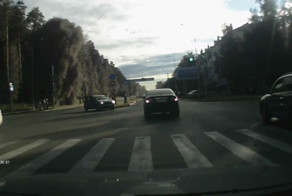 Догнал женщину