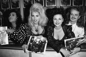 Солистки группы "Army of Lovers"