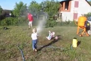 малыш и кёрхер