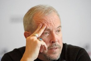 Депутаты Госдумы России предлагают лишить Макаревич всех  наград