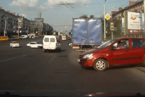 Женщины за рулем