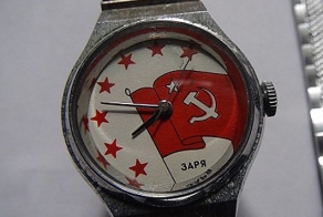 Часы советских времён