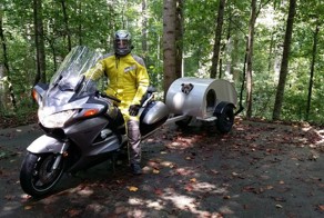 Прицеп для перевозки собаки своими руками