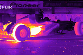 Болид Red Bull в инфракрасном спектре