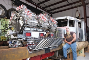 Супермотор, собранный Big Mike Harrah