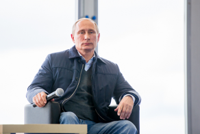 Увидел Путина впервые